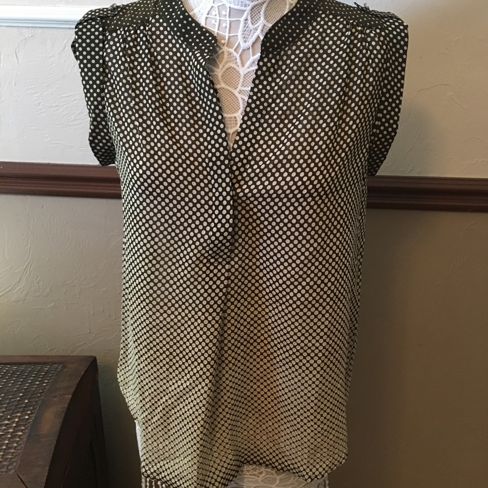 ⭐️NWT⭐️ Green & Yellow Top (#52)